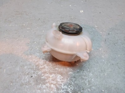 Vw golf vii sportsvan бачок расширительный фото №1