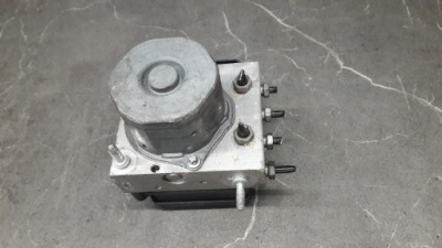 0265243376 насос abs mercedes w176 фото №1