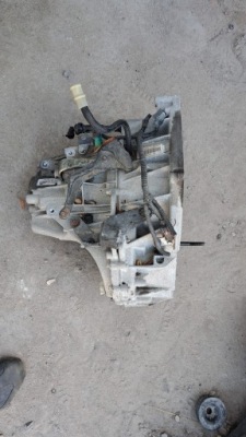 Коробка передач передач механическая коробка передач renault megane iv 1.3 tce 320100000r tl4352 фото №1