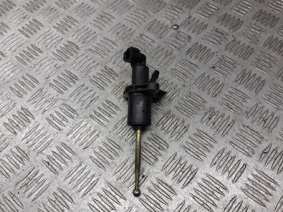 Помпа сцепления skoda octavia i 1j1721388a фото №1