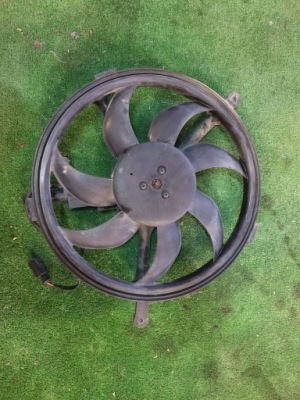 Вентилятор радиатора mini r56 0130303019 m5377003 фото №1