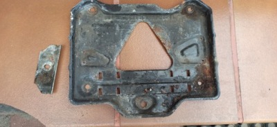 Mercedes w124 2,3 2,0 основа лист акумулятор фото №1