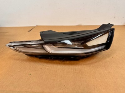 Hyundai santa fe iv 4 лампа led передняя левая перед 92207-s1000 фото №1