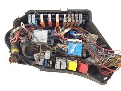 Espace iv 2000 коробка модуль запобіжників oryg 6025303175 фото №1