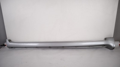 Toyota land cruiser 200 молдинг поріг права 1f7 фото №1