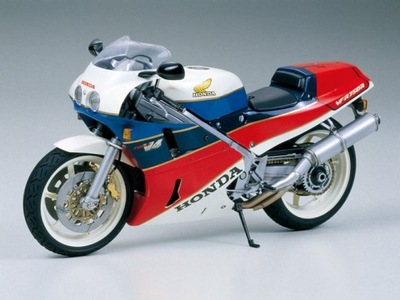 Honda VFR750R 1:12 Tamiya 14057