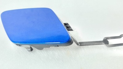 Peugeot 208 ii заглушка фаркоп перед 9823210280 фото №1