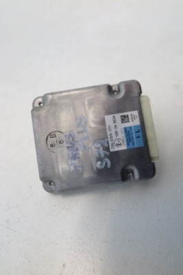 Toyota prius plus модуль блок управления 88150-47180 фото №1