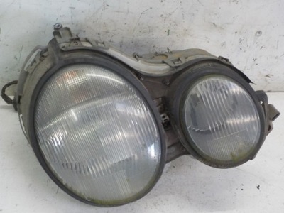 Mercedes w210 лампа правая перед фото №1