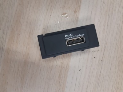 Audi a3 8v соединитель интерфейс модуль 8v0035736 фото №1