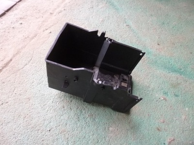 Ford escape корпус основание аккумулятор фото №1