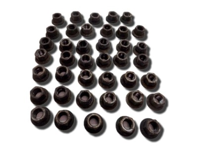 Iveco eurotech 440km 01r гайки 40sztuk фото №1