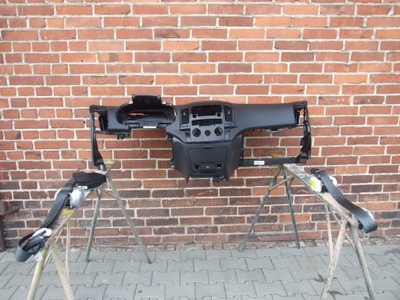 Консоль приборная панель подушка безопасности ремни hyundai i30 2011r фото №1