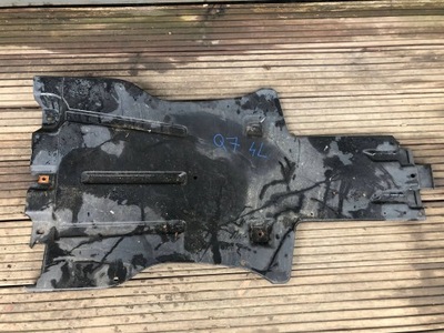 Защита подвеска audi q7 4l 7l8825231a фото №1