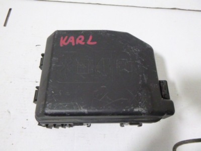 Корпус коробка запобіжників opel karl 1.0 фото №1