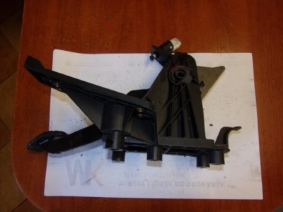 Педаль тормоза renault laguna ii fl фото №1