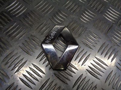 Значок эмблема renault megane ii 1.5 dci фото №1