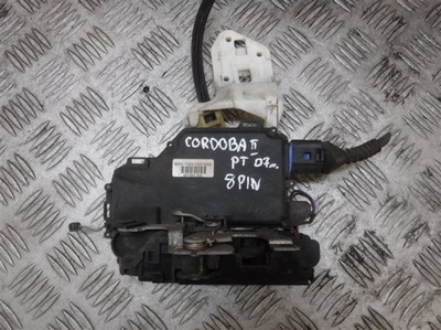 Замок правий задня двері seat cordoba ii фото №1