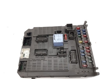 Коробка citroen оригинальный номер 9645352980 фото №1