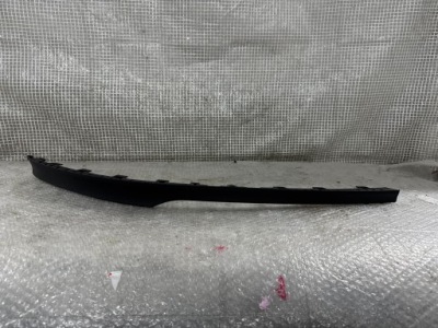 Opel corsa e спойлер правий молдинг фото №1