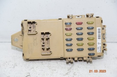 Subaru impreza gc роз'єм запобіжників bsi модуль фото №1