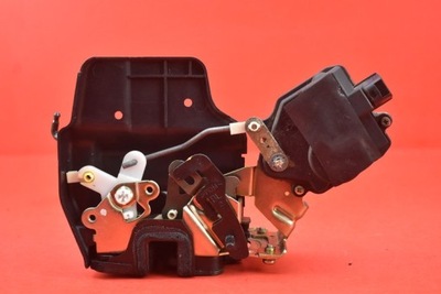 Замок дверь левый задняя задний 814101f010 kia sportage 2 ii 04-08 фото №1