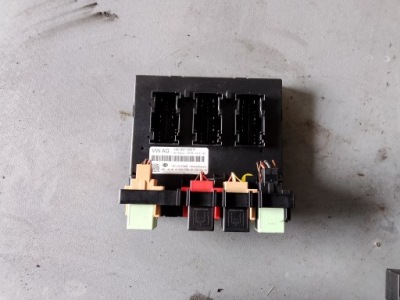 Модуль комфорта skoda yeti 1k0937085p фото №1