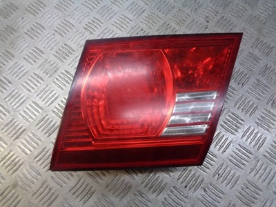 Лампа права задня w кришка багажника kia magentis фото №1