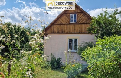 Dom, Uściąż, Karczmiska (gm.), 100 m²