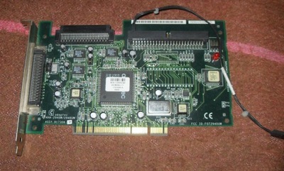 KONTROLER SCSI ADAPTEC AHA-2940W 50 + 68 PIN PCI