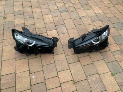 Лампа full led mazda cx-30 dgj1-51040 dgj1-51030 фото №1