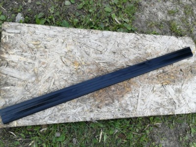 Молдинг правий купе bmw e30 фото №1