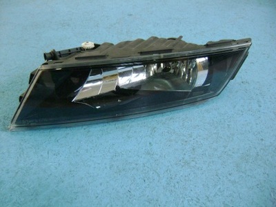 Протитуманна фара правий skoda super 3v0941700 фото №1