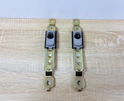 Pajero iii shogun повзунок поперечина безпеки фото №1