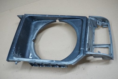 Pajero i рамка кронштейн лампи лівий решітка радіатора 89r фото №1