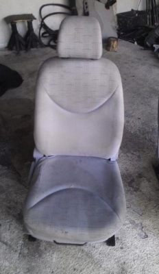 Citroen c3 02-09 - сидіння комплект перед задня фото №1