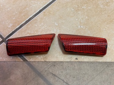 Citroen c8 отражатель дверь правый/левый 82485224 фото №1