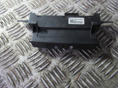 Kia ceed ii hb 2014 r. перемикач 93700-a2020 фото №1