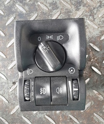 Вимикач світла opel vectra b 90569814 фото №1