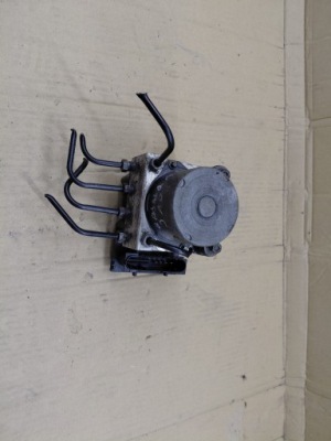 Nissan qashqai j10 насос abs 0265800609 фото №1