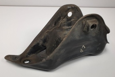 Кронштейн рычага левый перед toyota mr2 ii sw20 фото №1