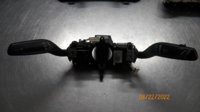 Переключатель комбинированный audi a1 1.4 tsi 8x0953501 фото №1