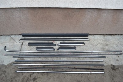Mercedes W123 Coupe Listwy komplet drzwi błotników