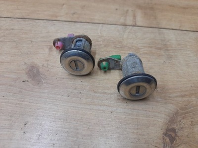 Вкладка замка дверь перед левая правая kpl 2szt nissan almera n15 фото №1