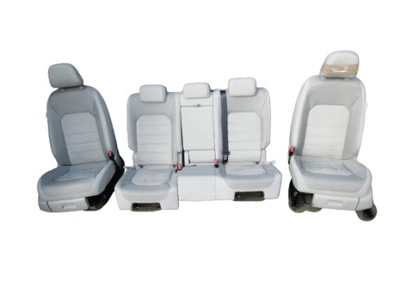 Сиденья заднее сиденье vw golf sportsvan alcantara kmpl фото №1