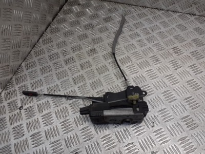 Замок двері правий перед opel vectra c 13210765ql фото №1