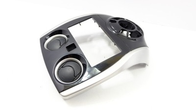 Nissan note e12 рамка радіо консолі фото №1