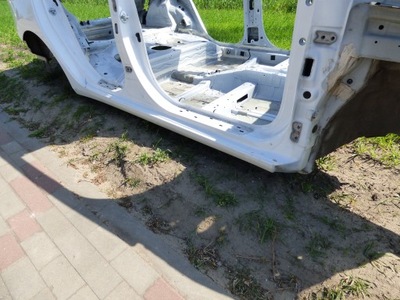 Поріг блок двигуна правий перед hyundai i30 ii фото №1