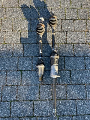 Приводной вал перед alfa romeo stelvio q4 20r. фото №1