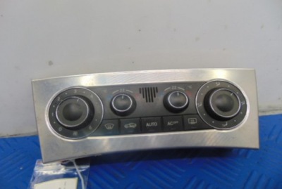 Mercedes w203 панель керування обігрівач фото №1